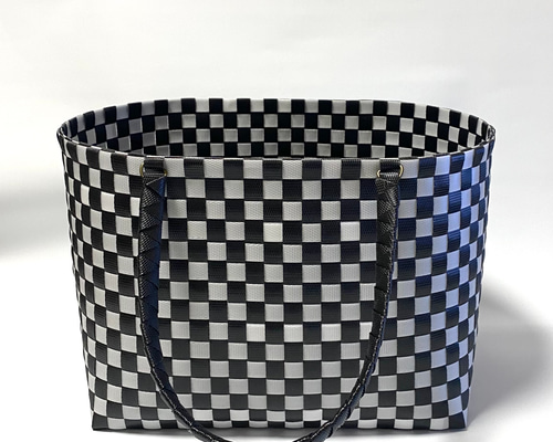【中古品】カゴバック バック 高級ハンドメイド  ブラック 黒 受注制作～プラかごバッグ ☆シンプルブラック ワイド☆ かご