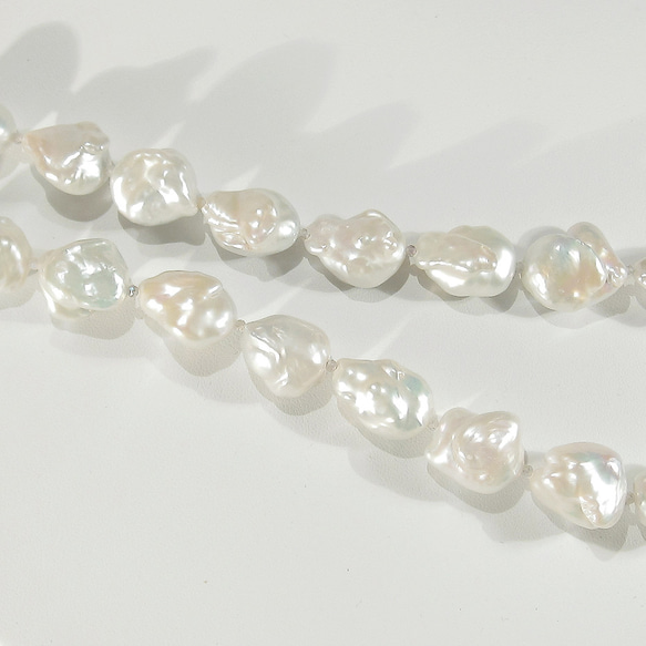 最大18×15mm高級本真珠（淡水パール、バロック、真空真珠）とSV925のネックレス（ロジウム、ナチュラルカラー） 2枚目の画像