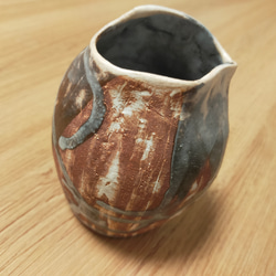陶器で作った花瓶 4枚目の画像