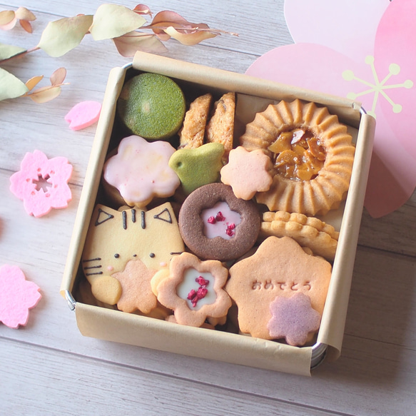 春桜クッキー缶（名入れ可） 2枚目の画像