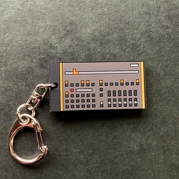 [Keychain] Rhythm Machine 橡膠鑰匙扣/04：PCM RhythmMachine 第2張的照片