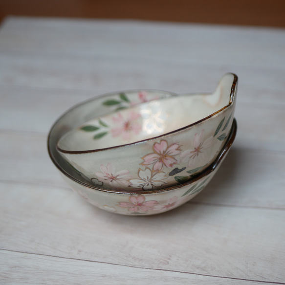 京焼・清水焼　色絵　とんすい　小鉢（桜） 4枚目の画像