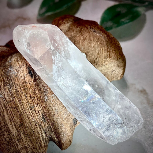 レインボー✨レムリアンシードクリスタル　ピンク ピンクレムリアンシードクリスタル(水晶)ポイント Pink Lemurian