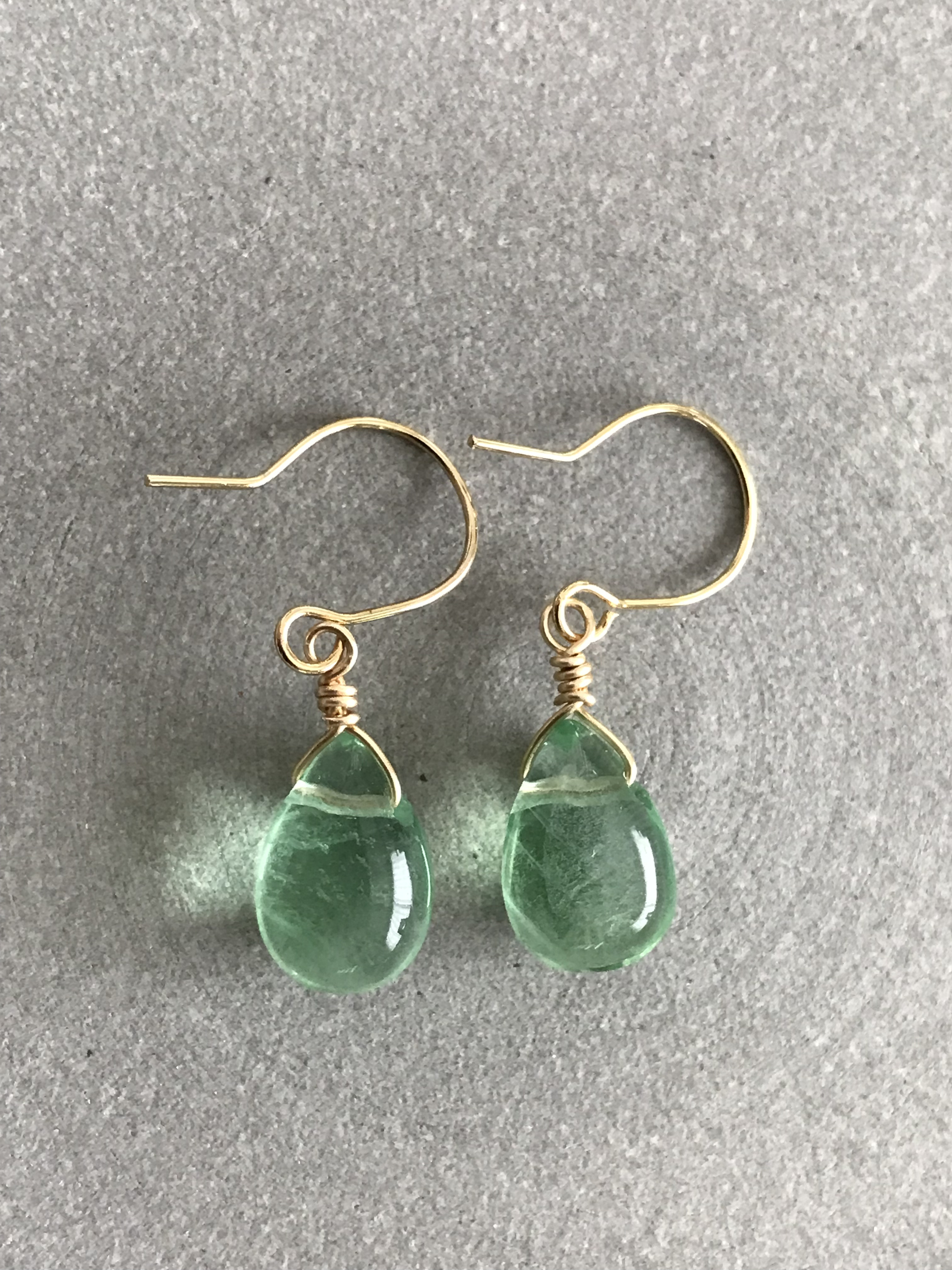 ［再販］美しいドロップ型フローライト♚ピアス/ノンホールピアス