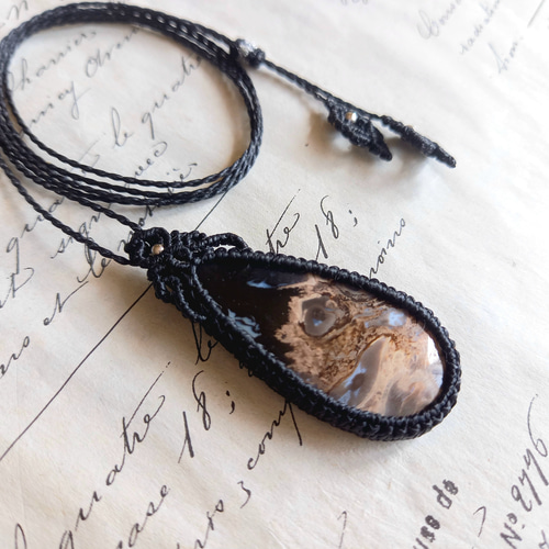 パームルート　マクラメ　ネックレス マクラメ編みネックレス・パームルート ペンダントトップ