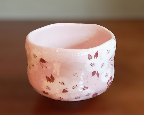 抹茶碗　鉄絵　筆描き　華草文　茶道具　アンティーク抹茶碗　蔵出し　１客 26422f04b8df55db0a0d9d0242182e