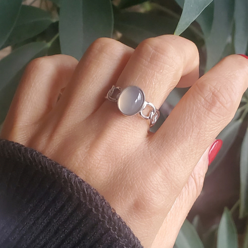 大人のシックなチェーンリング,個性的なシルバーリンググレーオニキス