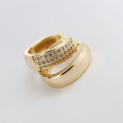 『在庫処分価格』金アレ対応 色褪せにくい キラキラ フープ ピアス 1ペア 10枚目の画像