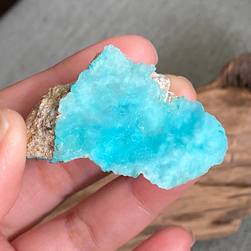 スカイブルー♢波打つヘミモルファイト 鉱物標本 ヘミモルファイト原石