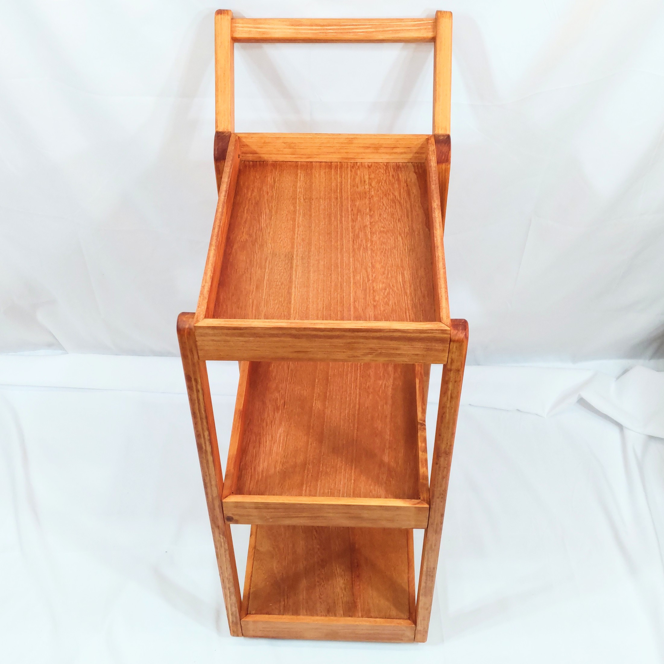 カントリー風手押しワゴン　マホガニー　ひのき