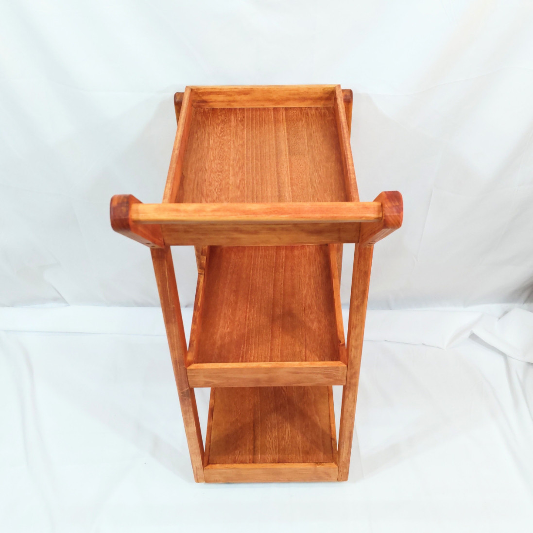 カントリー風手押しワゴン　マホガニー　ひのき