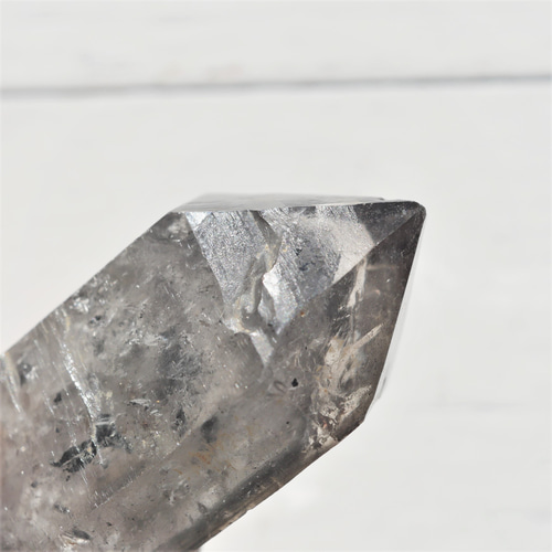 水晶　両剣 両剣水晶 水入り水晶 ヘマタイトイン水晶 貫入水晶 62mm 原石
