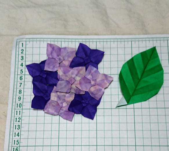 紫陽花(紫)・２個セット・折り紙・６月・壁面【★送料無料★】 3枚目の画像