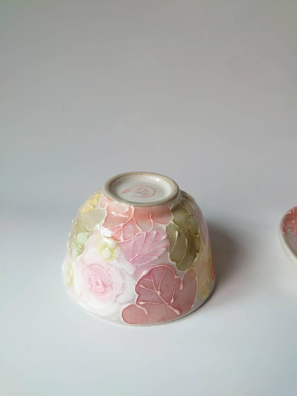 母の日Creema陶器市2024 工房ゆずりは　茶菓セット　デフォルメされたピンクの薔薇が綺麗な釉彩ローズ　45620 9枚目の画像