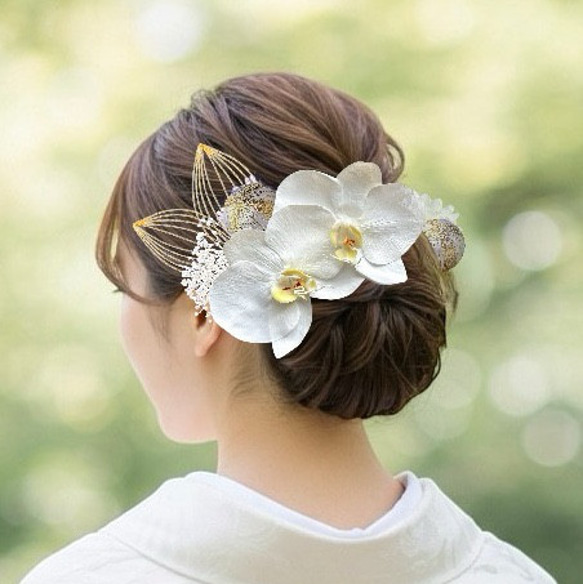 凛と咲く胡蝶蘭の髪飾り② 結婚式 成人式 胡蝶蘭 和装 振袖 卒業式 白