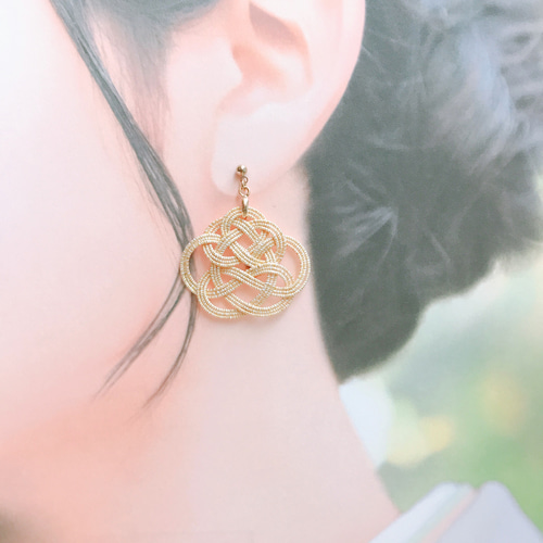 水引 和風 ピアス ♡ 成人式 ・ 卒業式 ・ 七五三 ママ にぴったり