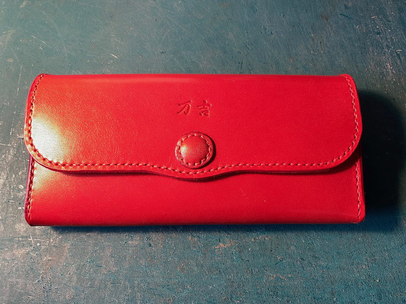 長財布（かぶせホック止め）
