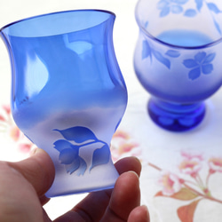 「蒼翠の雫 — 手吹きガラスアート（スモールサイズ）」 蒼翠の雫 — 手吹きガラスアート（スモールサイズ）」
