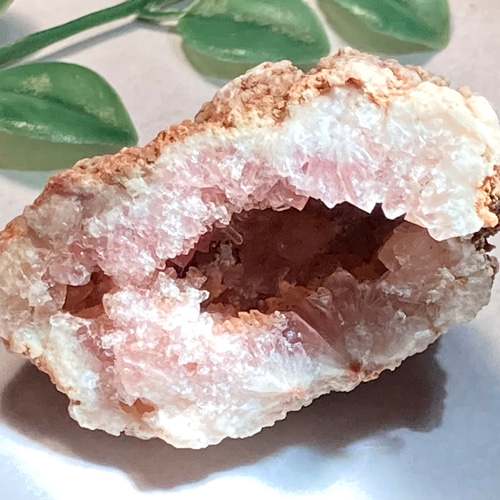 ピンクアメジスト✨ジオードラフストーン原石クラスター