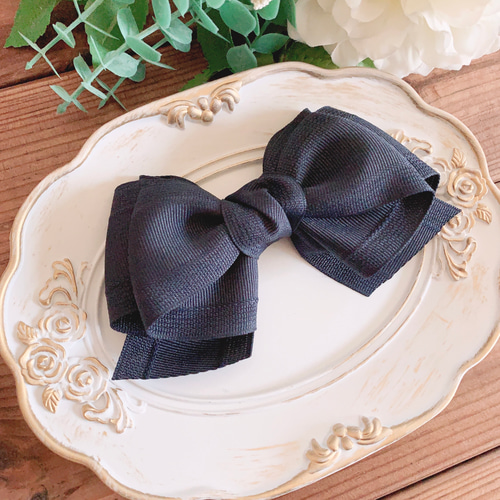 ブラックリボンヘアアクセサリー Épine サテンリボンヘアアクセサリー シュシュ ブラック - メルカリ