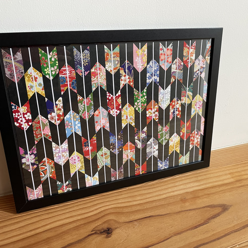 受注制作】＊ 矢絣 やがすり ＊ 千代紙の切り絵 貼り絵＊ A4