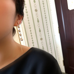 Gold◆Pearl&chain earrings ゴールドカラー◆パールとチェーンのイヤリング　痛くない樹脂イヤリング 7枚目の画像