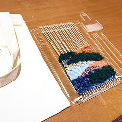 透明壓克力 攜帶梭織板 附梭織工具 送毛線 教學影片 / 簡易織布 Acrylic Weaving Loom Kit 第2張的照片