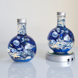 クラゲゆらめく瑠璃色の海世界＊LEDライト付き（無料ギフトラッピング） 8枚目の画像