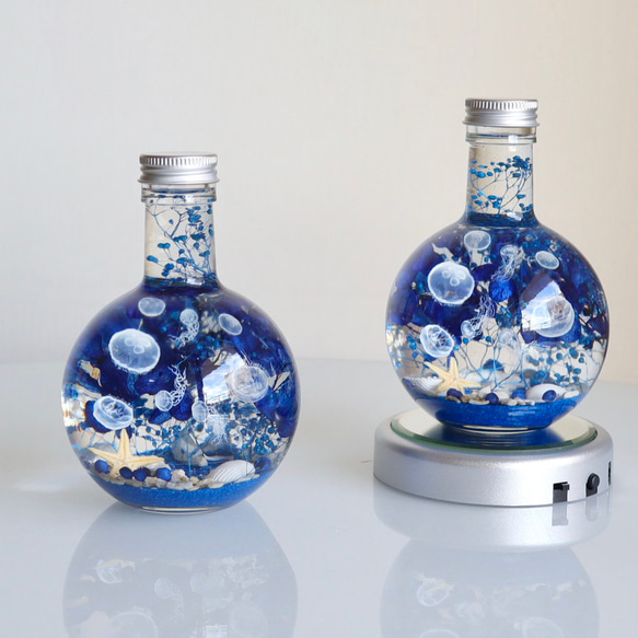 クラゲゆらめく瑠璃色の海世界＊LEDライト付き（無料ギフトラッピング） 8枚目の画像