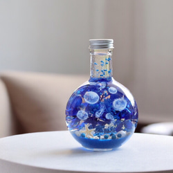 クラゲゆらめく瑠璃色の海世界＊LEDライト付き（無料ギフトラッピング） 6枚目の画像