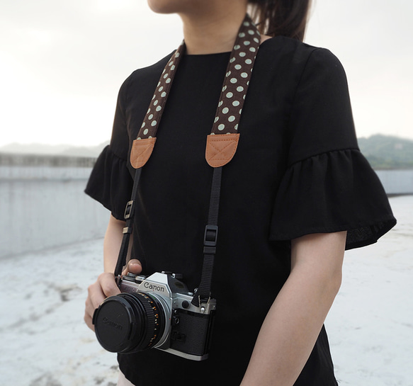 手作減壓相機背帶 相機背繩 手機帶 (青海波貓咪-黑) S61 第7張的照片