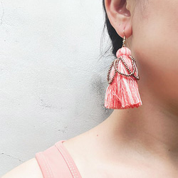 手編棉線流蘇串珠個性耳環  設計飾品 氣質垂墜耳飾 925銀針 Tassel Earrings 第7張的照片