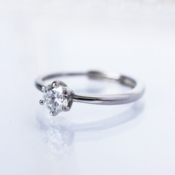 モアッサナイト指輪、リング：ダイヤモンドのような輝きと透明感：シルバー：Creema限定【送料無料】 2枚目の画像
