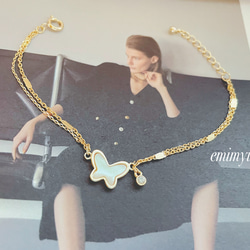 Butterfly Shell Gold Double Chain Bracelet 2枚目の画像