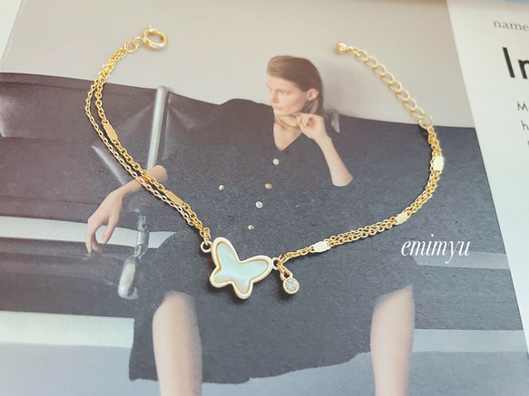 Butterfly Shell Gold Double Chain Bracelet 2枚目の画像