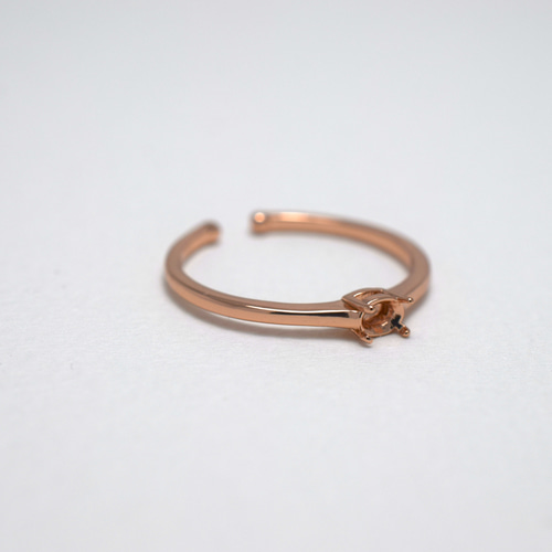 超希少石！カザフスタン産【天然苺水晶】18kgfアレルギー対応リング 超希少石！カザフスタン産【天然苺水晶】18kgfアレルギー対応リング