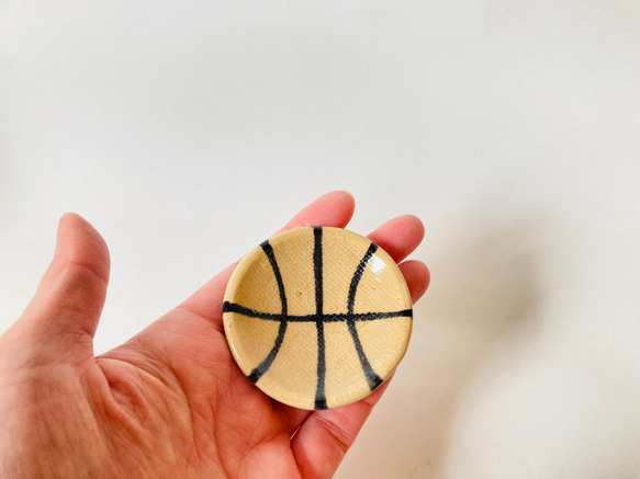 バスケットボールの豆皿　国内送料無料 2枚目の画像