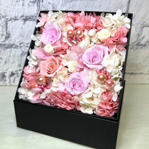 フラワーボックス《ピンク》 プリザーブドフラワー rose et