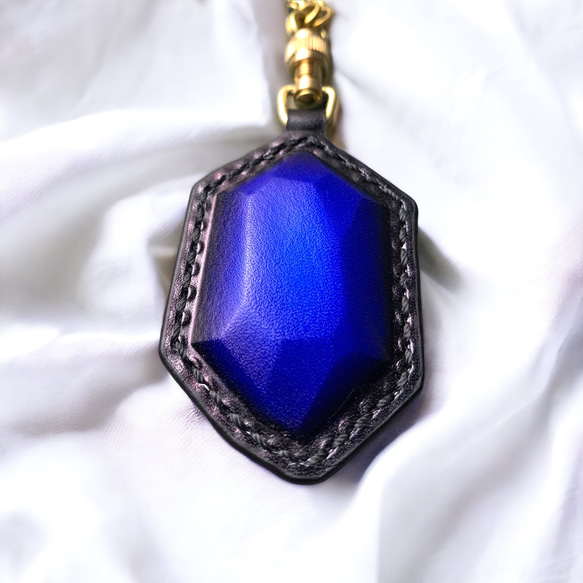 【Polyto】皮革寶石鑰匙扣（夜藍色）包包掛飾 第4張的照片