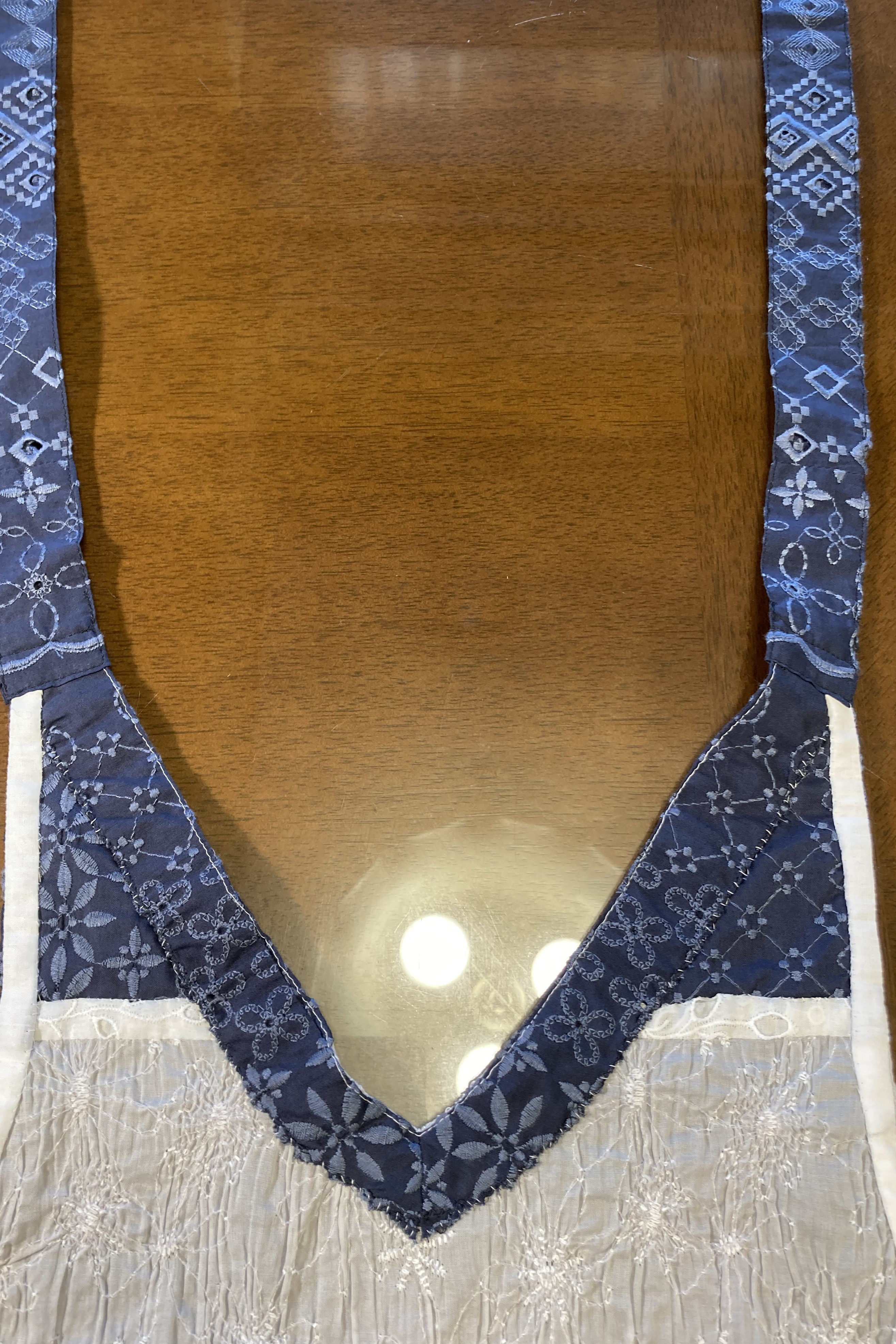 切替レースがオシャレなエレガントエプロン＃44