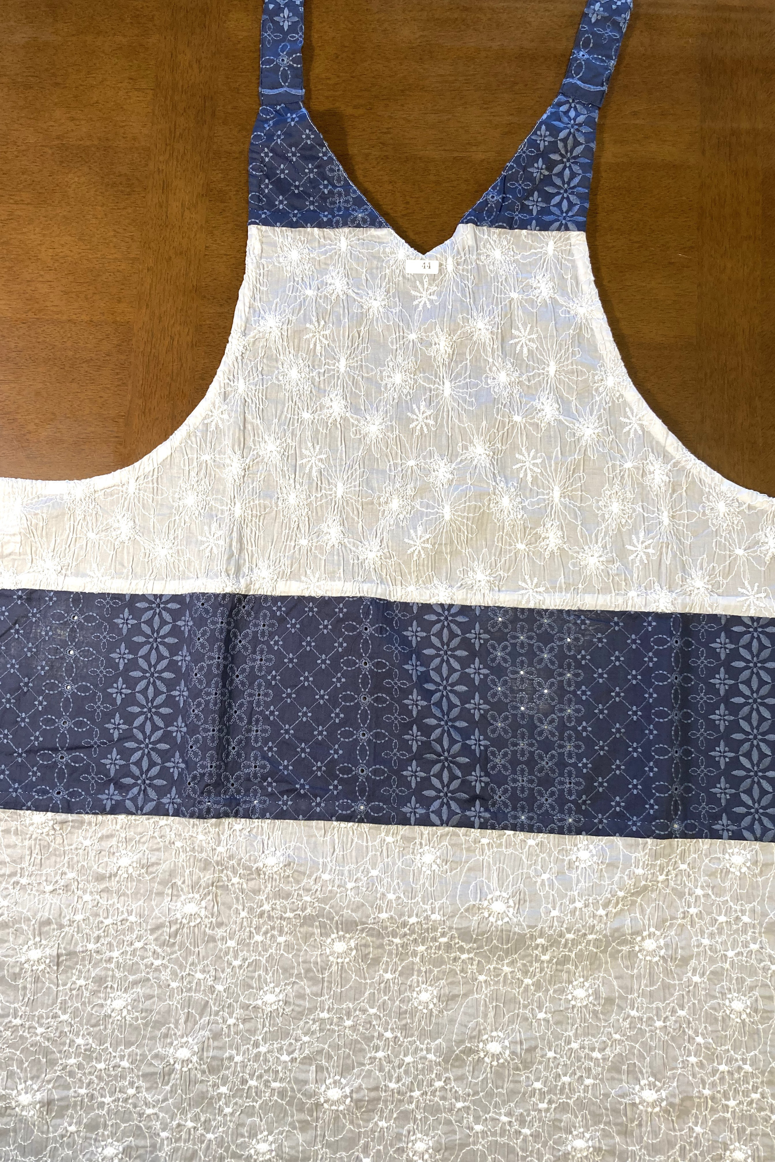 切替レースがオシャレなエレガントエプロン＃44