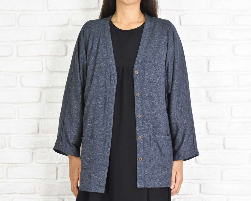 新色追加！Vネックドルマンカーディガン　＜ネイビー＞