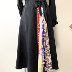 ウエストフリーのセミフレアスカート　着物リメイク　　いろいろパッチワークの楽しいスカート　　送料無料 4枚目の画像