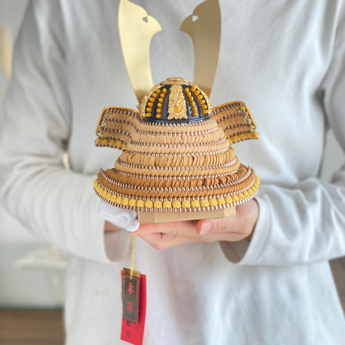 五月人形【コンパクト】【簡単飾り】目玄5号兜丸台飾り おもちゃ・人形