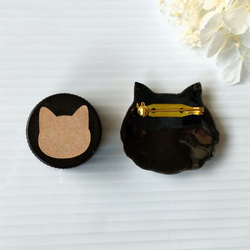 七宝焼き・猫のお顔ブローチ（大）☆エキゾチック・ショートヘア 5枚目の画像