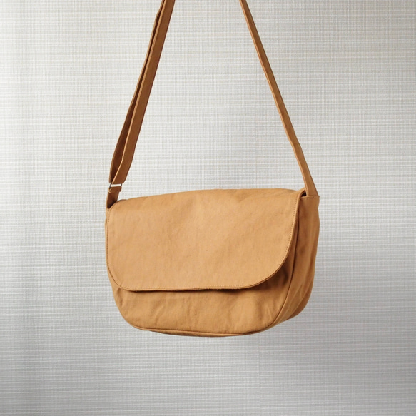 ニールセン16x20フレーム 2枚収納可 持ち歩きバッグ 楽天市場】【1000円OFFクーポン】BAGWORKS POSTMAN2 MINI 郵便屋