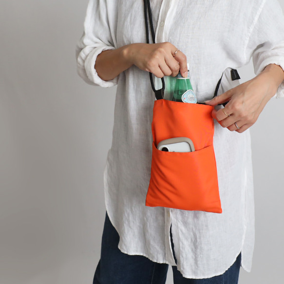 送料無料）ラスト1 最終SALE 軽量ショルダーバッグ スマホ  