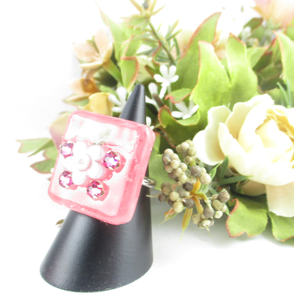 桜舞うクォーツは、時々心が遊ぶけれど、心身ともに元気です。♪(創作リング)SR860 1枚目の画像