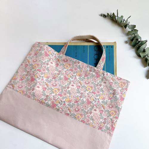 リバティ ベッツィ ダウンシャーヒル×グレイッシュピンク レッスン