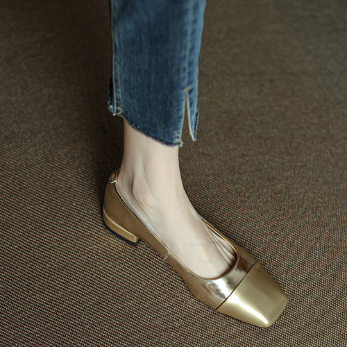 シルバー ゴールド フラットシューズ 歩きやすい 婦人靴 痛くない 婦人